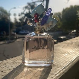 Marc Jacobs “Perfect”